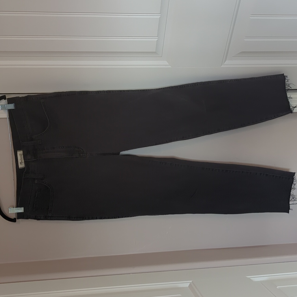 Madewell Black Stovepipe Jeans, Size 29, Raw Hem